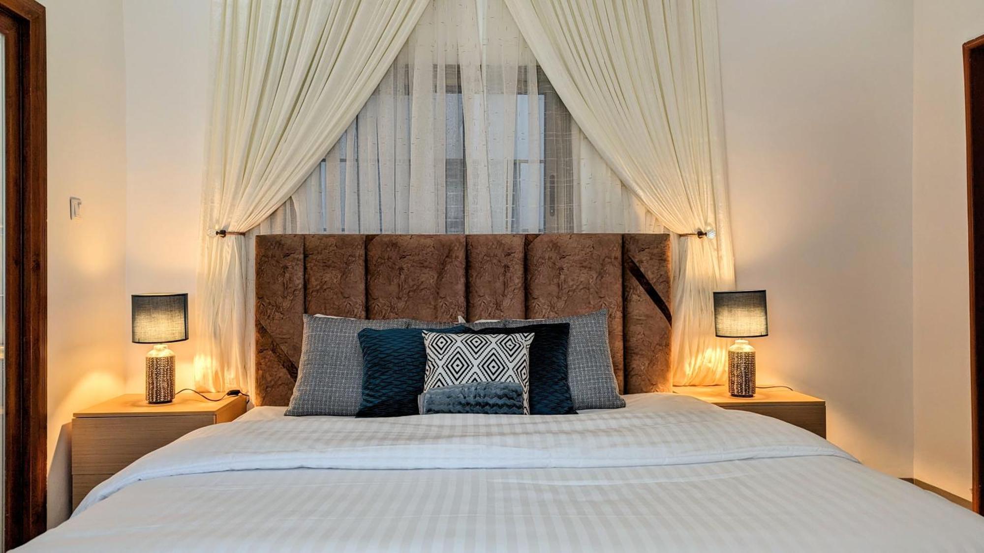Lighthouse Signature Suites Dakar Exterior photo