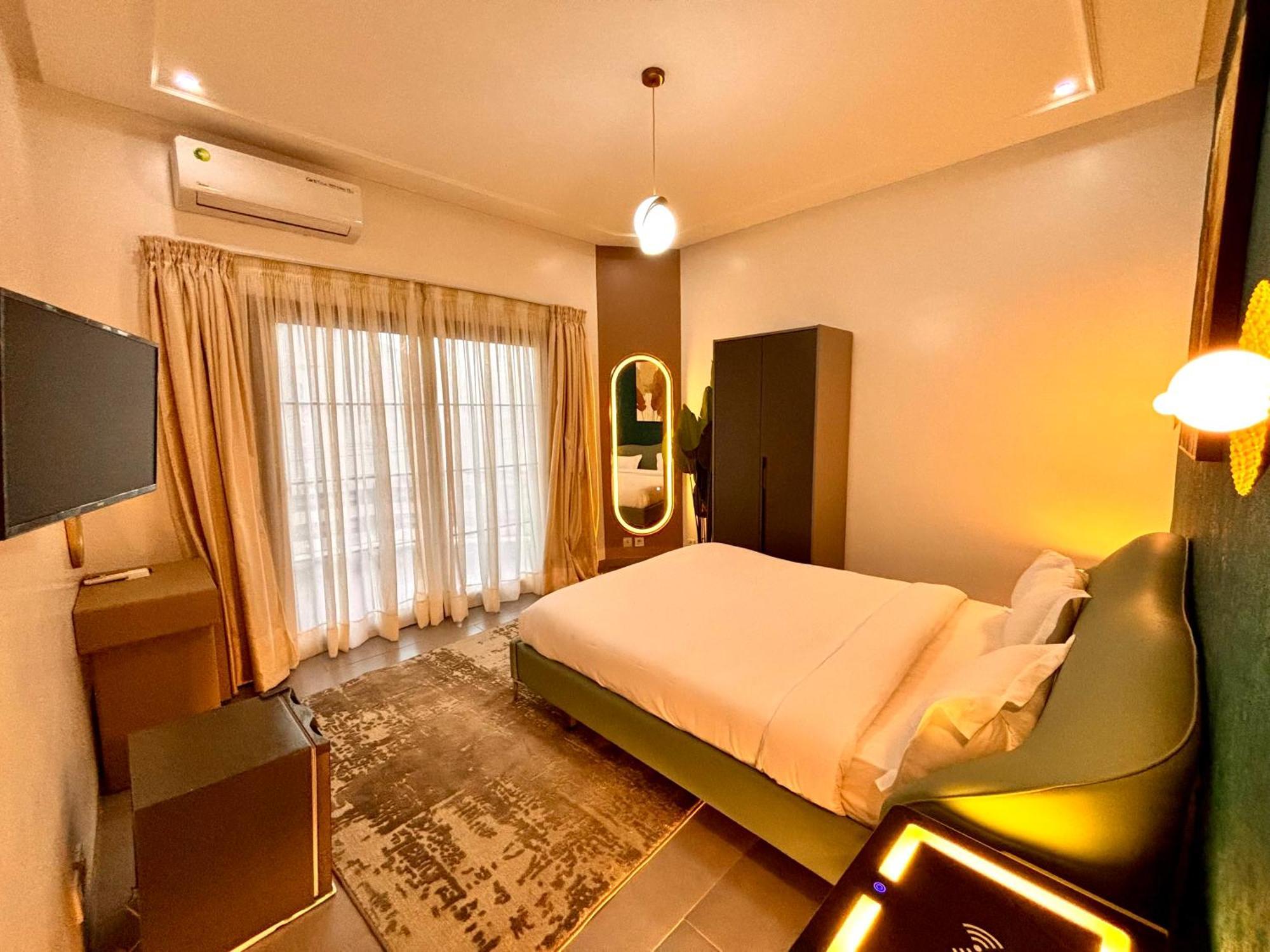 Lighthouse Signature Suites Dakar Exterior photo
